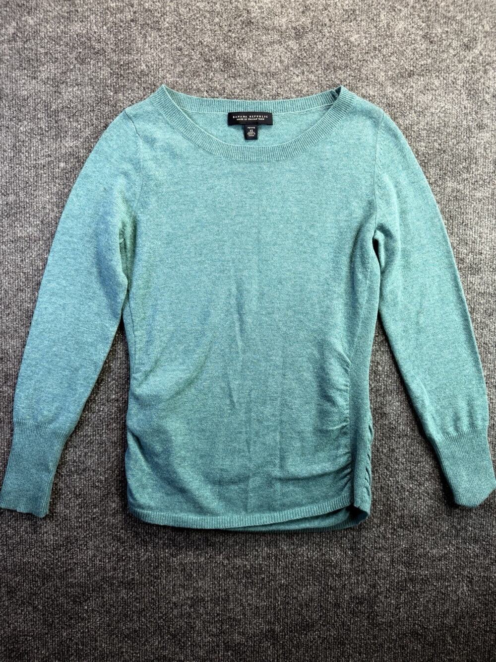 Banana Republic Women’s Petite Sweater Italian Yarn Wool/Cashmere Blend Sz XS